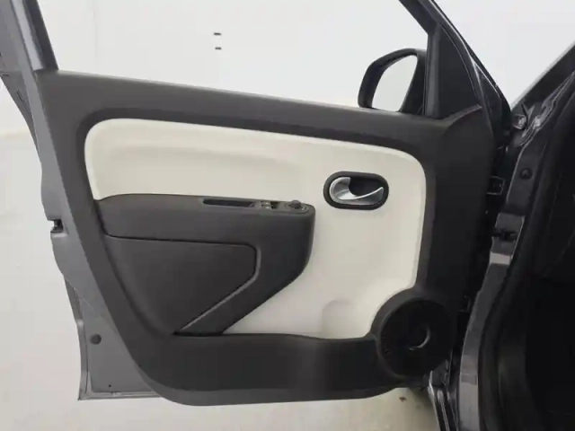 Renault Twingo iii sce 65 - 21 — photo 41