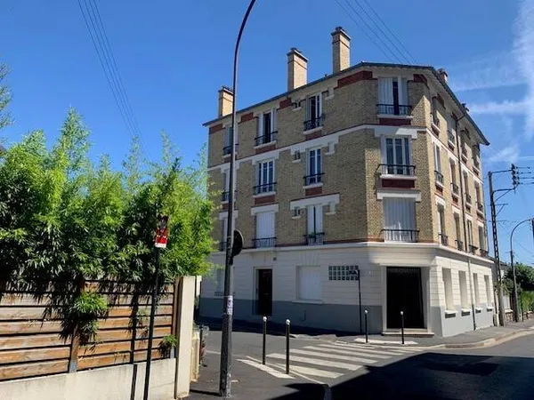 Local commercial 67 m²