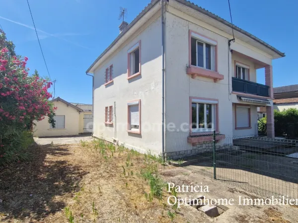 Maison à vendre 10 pièces PINEUILH (33)