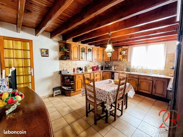 Maison 6 pièces 140 m²