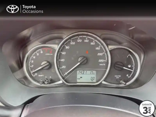 Toyota Yaris 70 vvt-i france connect 5p rc19 — photo 7