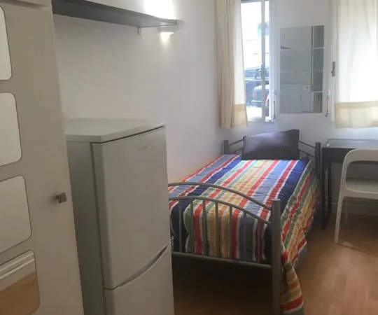 Chambre de 13m2 à louer sur Paris 16