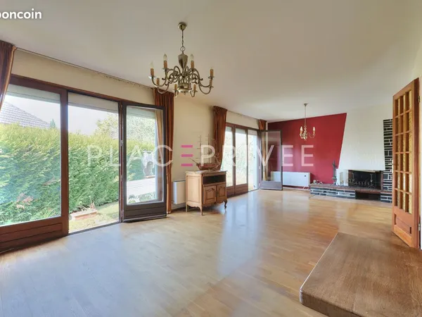 Maison 6 pièces 174 m²