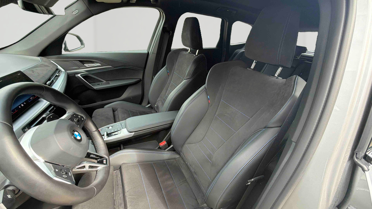 BMW X1 sDrive 20i 170ch DKG7 — photo 11