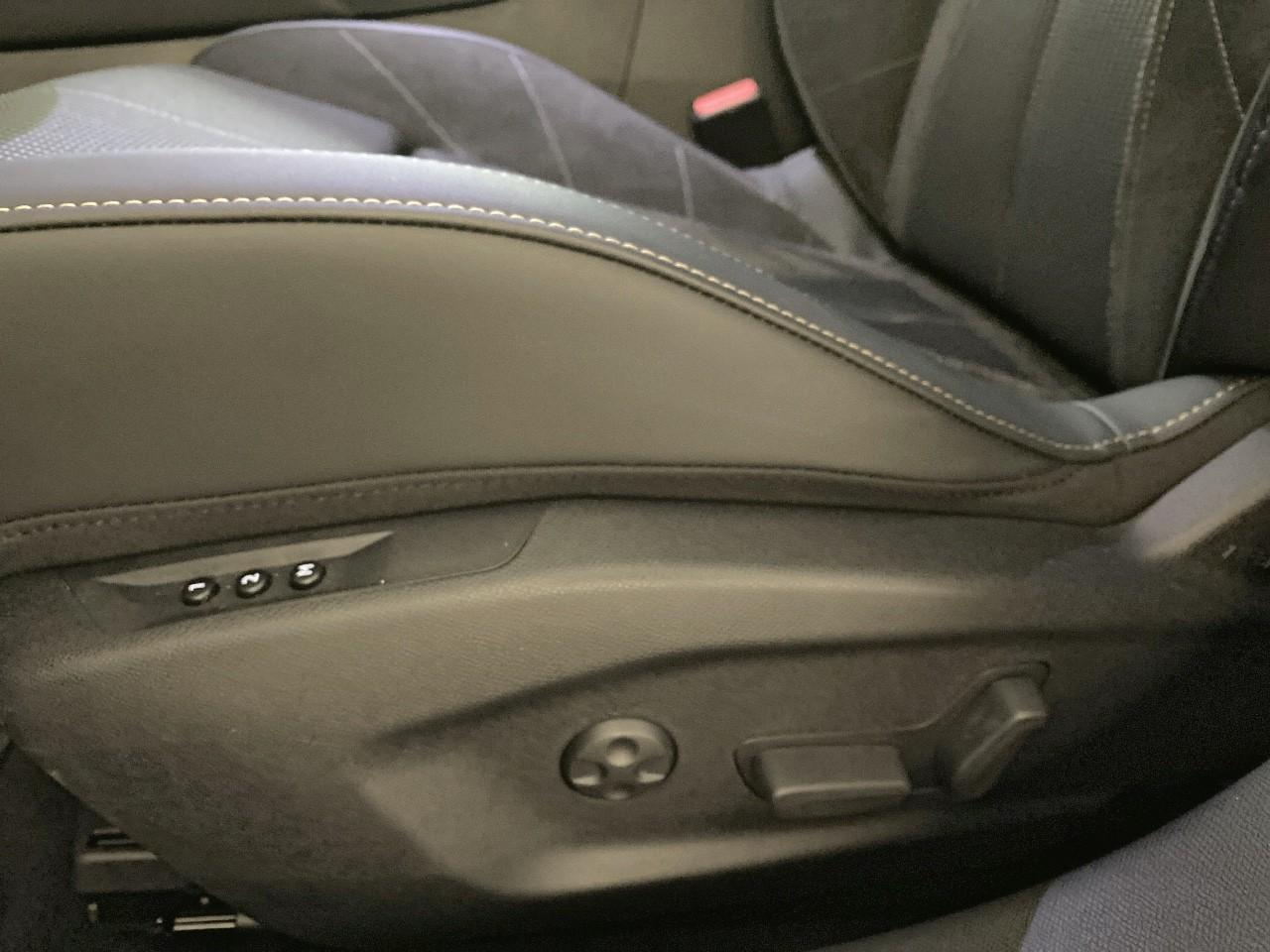 Ds Ds 4 hybride 136 e-dct6 etoile - alcantara — photo 20
