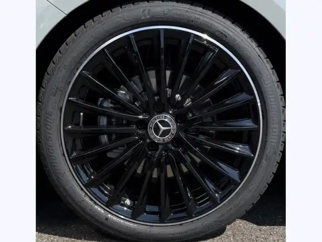 Mercedes Classe A 200 d amg exclusive design — photo 9