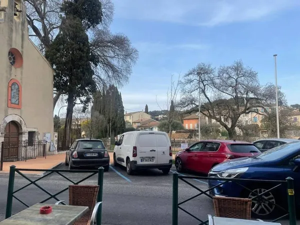 Fonds de commerce 164 m²