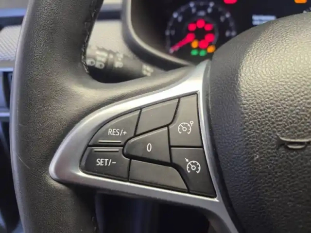Dacia Sandero eco-g 100 — photo 17