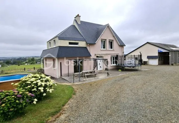Maison 8 pièces 200 m²
