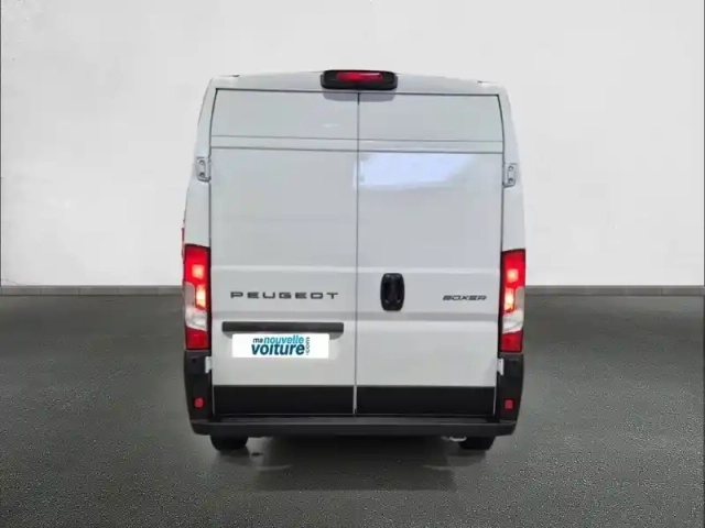 Peugeot Boxer fgn tole 3.3 t diesel l2h2 140 ch manuelle — photo 5