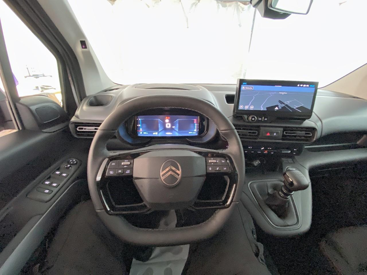 Citroën Berlingo diesel 100 ch m manuelle max — photo 12