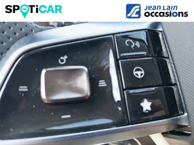 Mg Zs 1.5 l hybrid+ 197 ch — photo 20