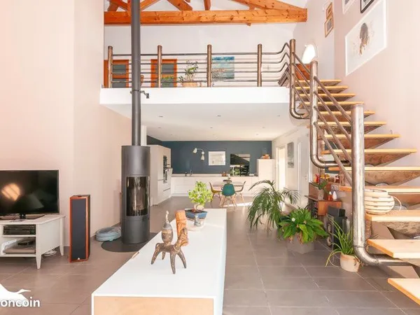Maison 5 pièces 183 m²