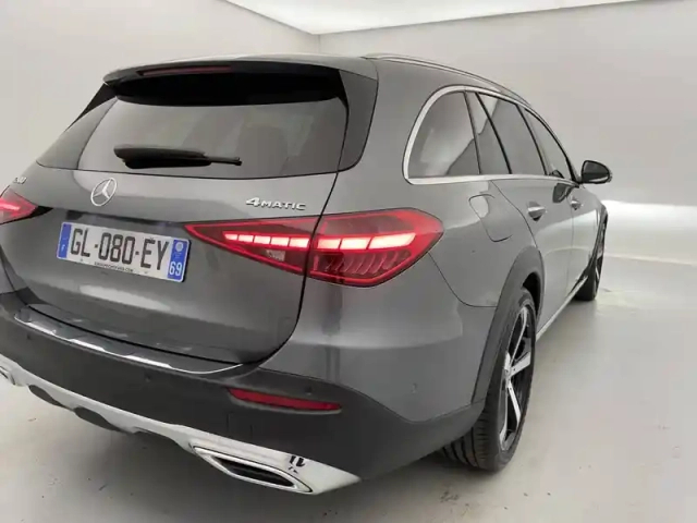 Mercedes Classe C break 200 9g-tronic 4matic — photo 34