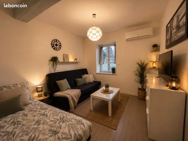 Studio meublé avec terrasse jardin centre-ville