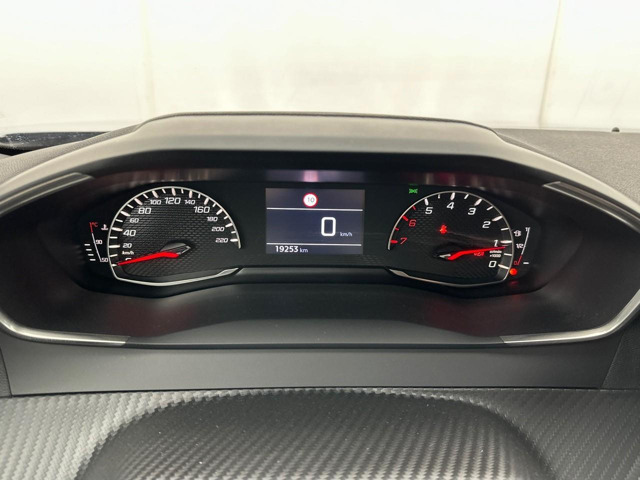 Peugeot 2008 100 s&s bvm6 style — photo 21