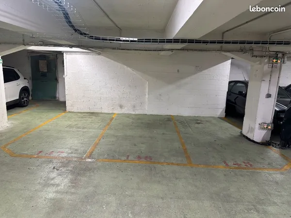 Parking a louer