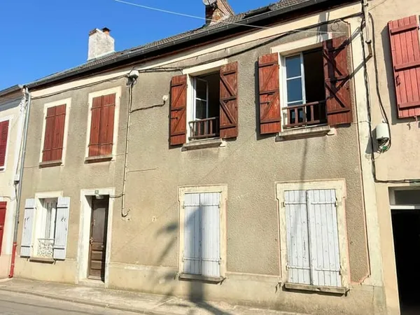 Immeuble 8 pièces 60 m²