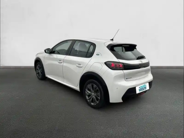 Peugeot 208 electrique 50 kwh 136ch — photo 7