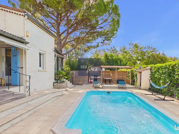 Propriété 9 pièces 176 m²