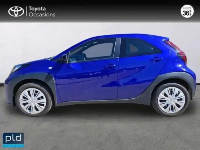 Toyota Aygo x 1.0 vvt-i 72ch dynamic my24 — photo 8