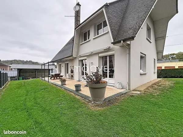 Maison 5 pièces 150 m²