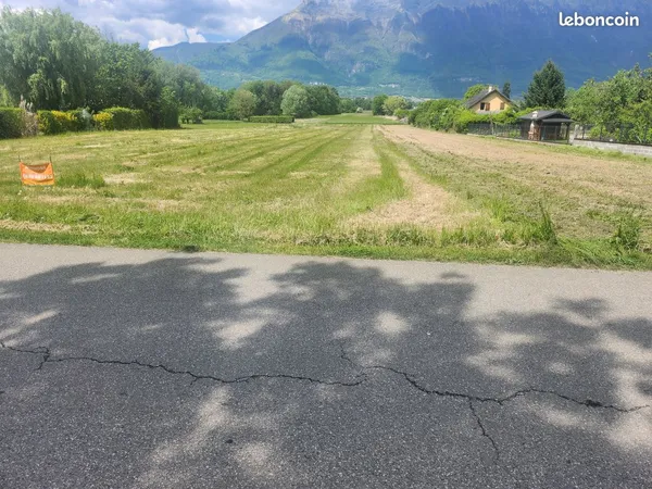 Terrain constructible