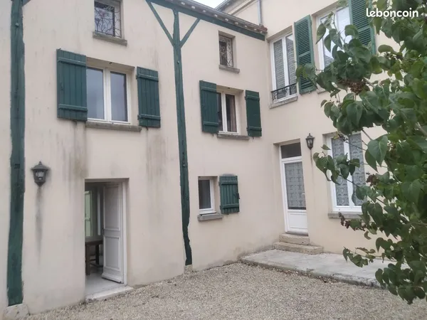 Propriété 11 pièces 380 m²
