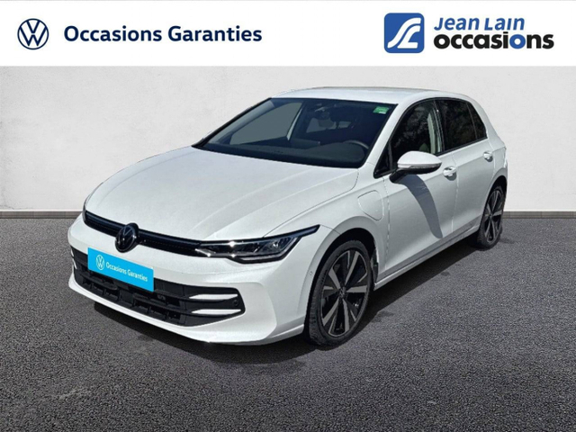 Volkswagen Golf 1.5 eHybrid 204 DSG6 VW Edition