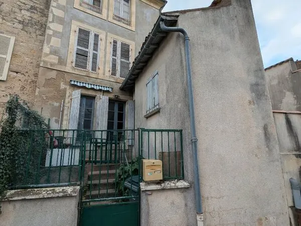 Immeuble 2 pièces