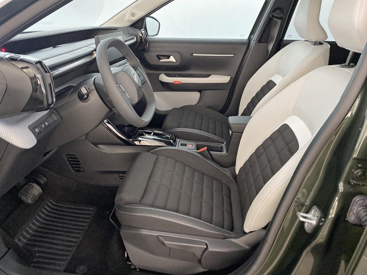 Citroën C3 Aircross hybride 145 ch aut max — photo 9