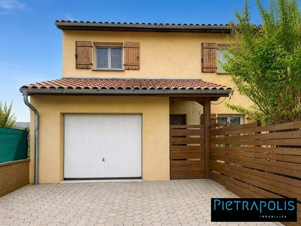 Maison 100 m² - 4 ch - terrain 300 m²