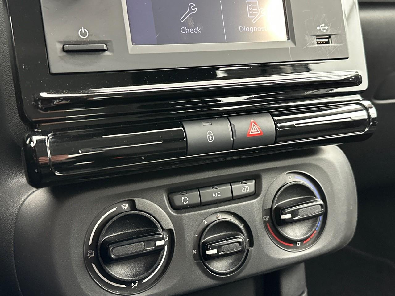 Citroën C3 puretech 83 s&s bvm5 you! — photo 26