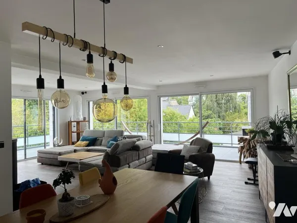Maison 7 pièces 215 m²