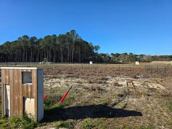 Terrain 580 m²