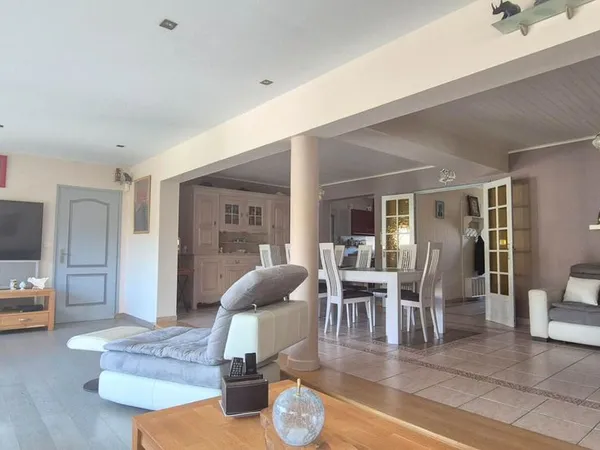 Maison 4 pièces 150 m²