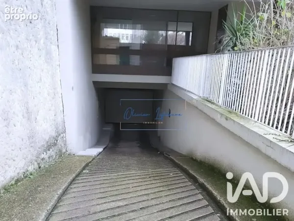 Parking à vendre à Ivry-Sur-Seine (94200)