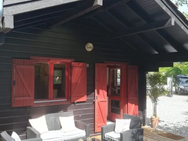 Joli chalet meublé une chambre