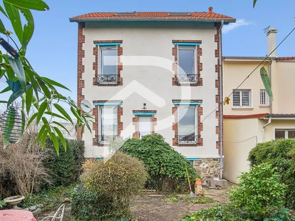 Maison 5 pièces 96 m²