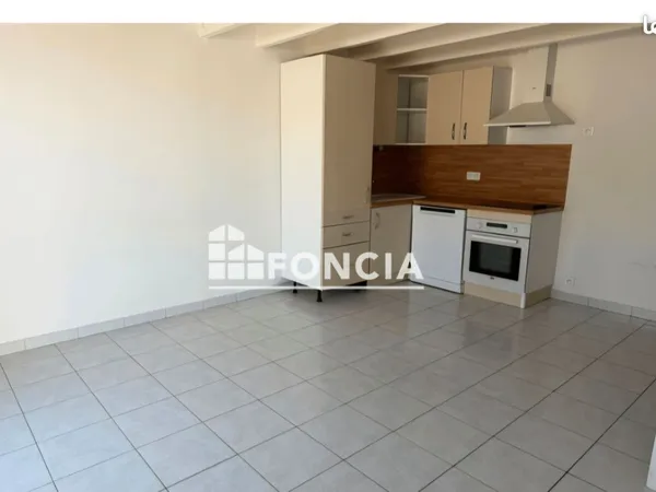 Appartement à louer à l'année