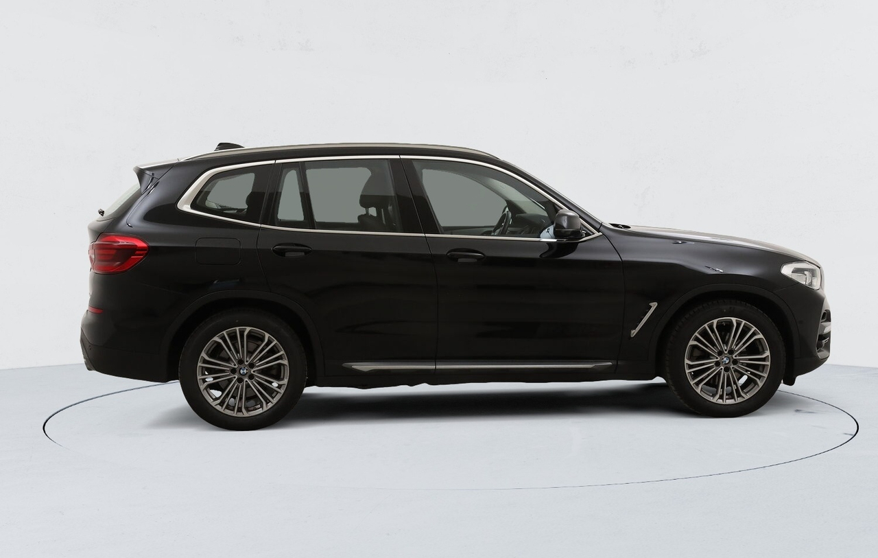 BMW X3 — photo 6