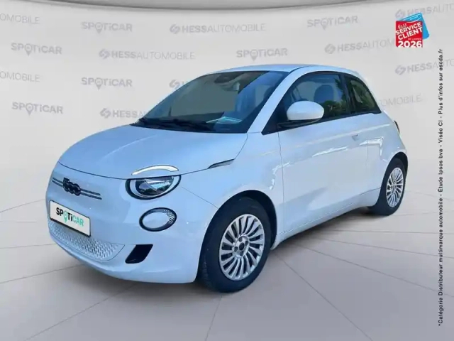Fiat 500 e 95ch action