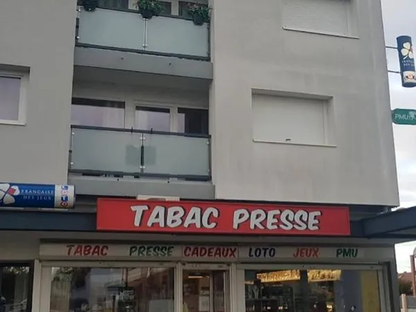 Commerce Vente Châlons-en-Champagne 45m² 220000€