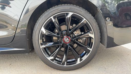 Toyota Corolla Touring Sports 2.0 VVT-i 180 Hybrid CVT - GR Sport – 2022 – 120154 km – Hybride essence – Boîte Automatique — photo 15