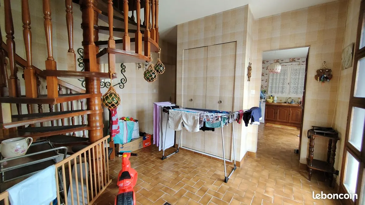 Photo 3
