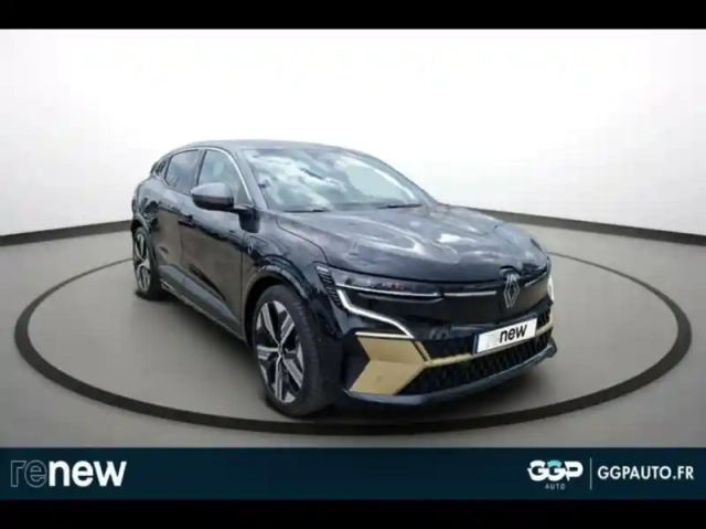 Renault Megane e-tech electric ev60 220ch iconic super charge — photo 8