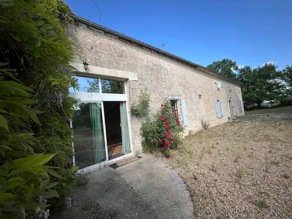Longère 11 pièces 390 m²