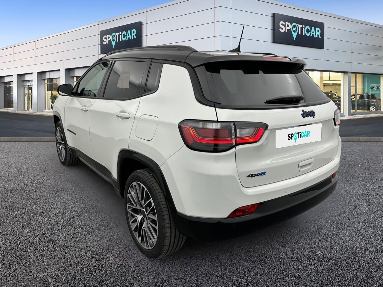 Jeep Compass 1.3 phev t4 240 ch 4xe eawd summit — photo 7