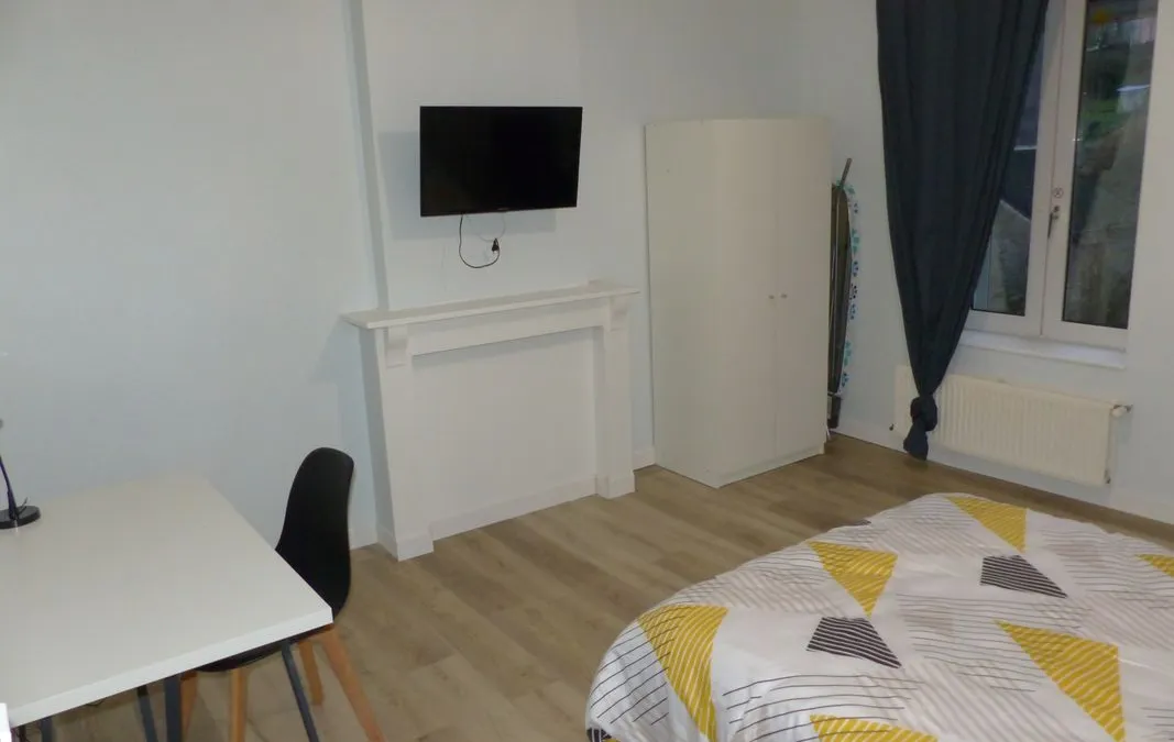 Photo 1