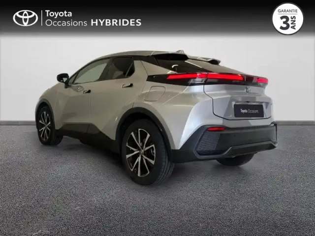 Toyota C-Hr 2.0 hybride rechargeable 225ch design my25 — photo 2